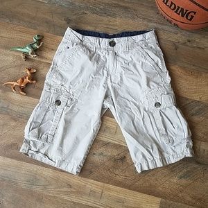 Tommy Hilfiger • Boys Cargo Khaki Shorts